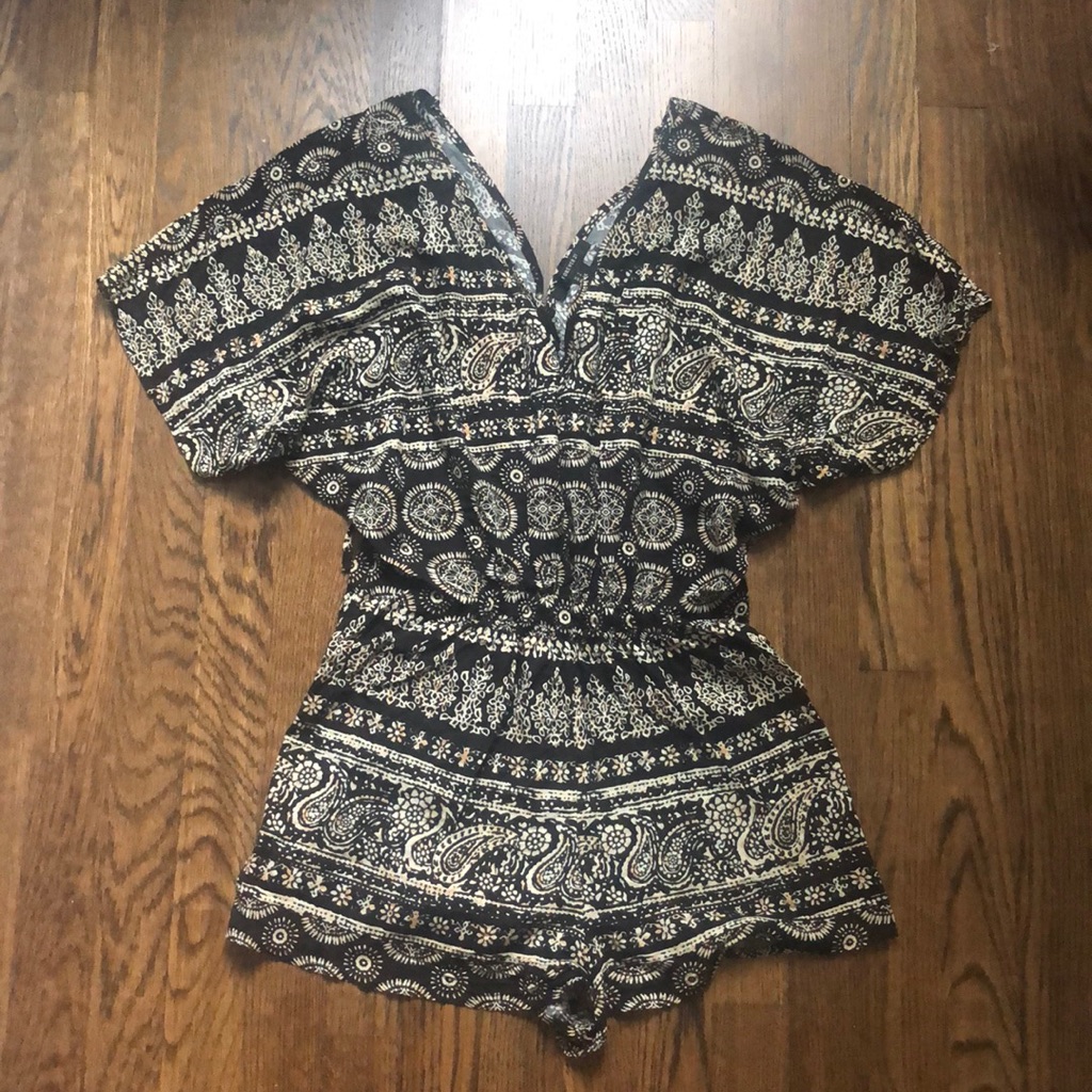 Patterned V-Neck Romper